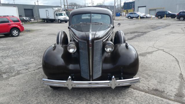 1937 BUICK SERIES 90 LIMITED 8 PASSENGER - JUMP SEATS