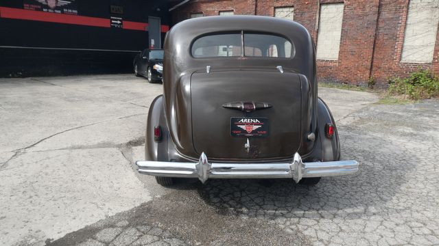 1937 BUICK SERIES 90 LIMITED 8 PASSENGER - JUMP SEATS