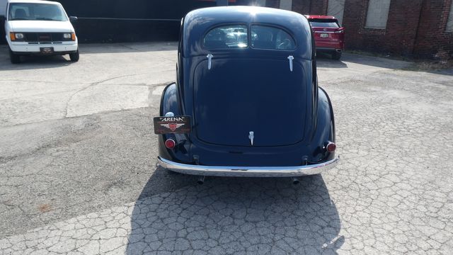 1937 FORD SLANT BACK 2 DR