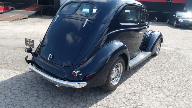 1937 FORD SLANT BACK 2 DR