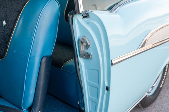 1957 Chrovlet Belair 2 dr