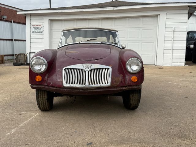 1957 MG MG-A Roadster