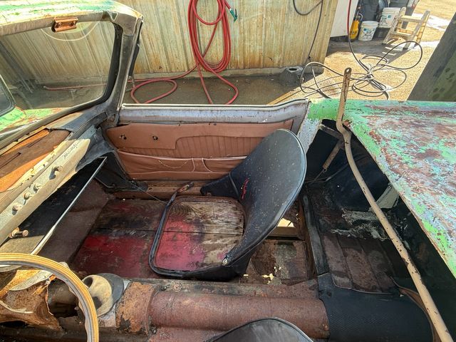 1959 Moretti 750 Tour du Monde Convertible