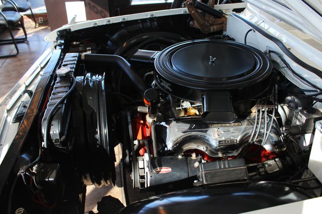 1961 Chevrolet Impala SS Bubbletop 409 | Granite City, Illinois | MasterCars Company Inc. 1961 Chevrolet Impala SS Bubbletop 409 | Granite City, Illinois | MasterCars Company Inc.