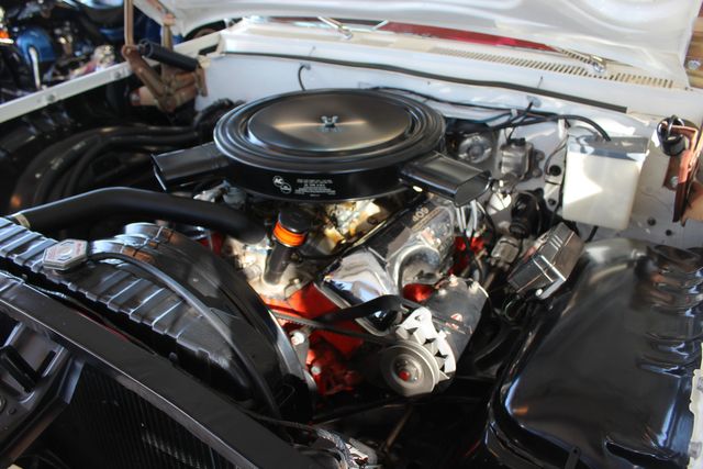 1961 Chevrolet Impala SS Bubbletop 409 | Granite City, Illinois | MasterCars Company Inc. 1961 Chevrolet Impala SS Bubbletop 409 | Granite City, Illinois | MasterCars Company Inc.