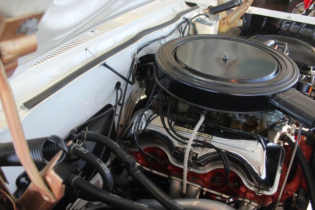 1961 Chevrolet Impala SS Bubbletop 409 | Granite City, Illinois | MasterCars Company Inc. 1961 Chevrolet Impala SS Bubbletop 409 | Granite City, Illinois | MasterCars Company Inc.