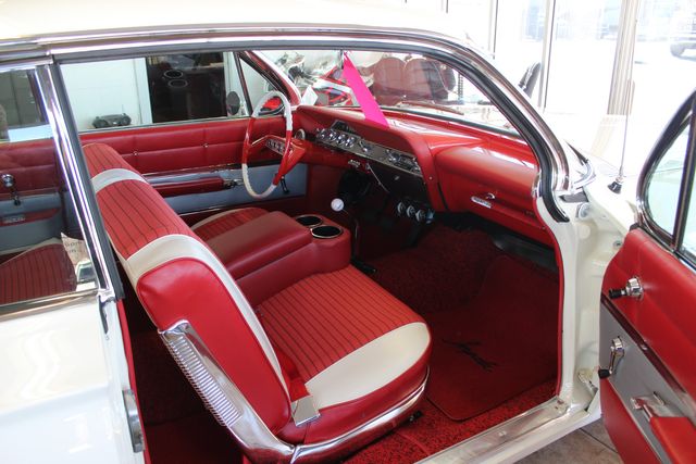 1961 Chevrolet Impala SS Bubble Top 409 | Granite City, Illinois | MasterCars Company Inc. 1961 Chevrolet Impala SS Bubble Top 409 | Granite City, Illinois | MasterCars Company Inc.