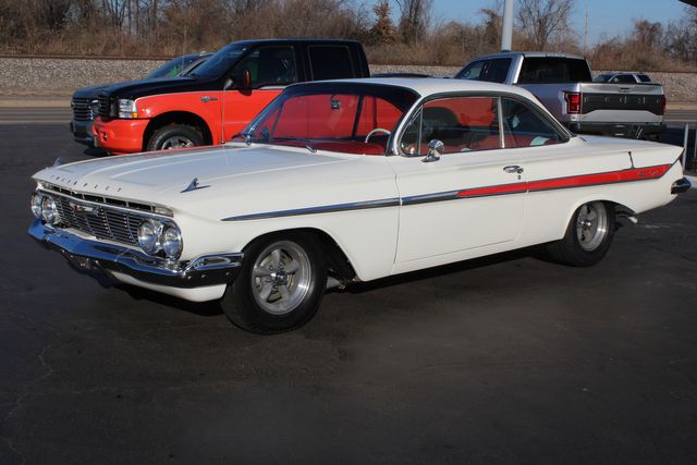 1961 Chevrolet Impala SS Bubbletop 409 | Granite City, Illinois | MasterCars Company Inc. 1961 Chevrolet Impala SS Bubbletop 409 | Granite City, Illinois | MasterCars Company Inc.