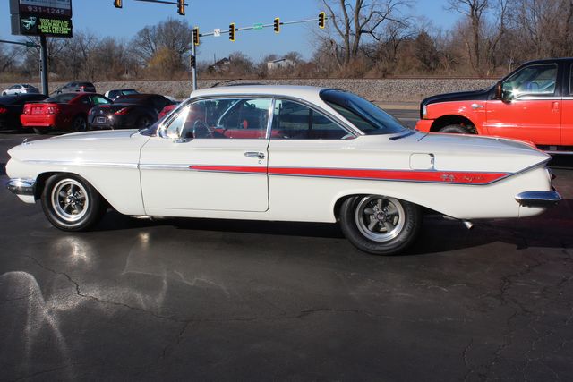 1961 Chevrolet Impala SS Bubbletop 409 | Granite City, Illinois | MasterCars Company Inc. 1961 Chevrolet Impala SS Bubbletop 409 | Granite City, Illinois | MasterCars Company Inc.