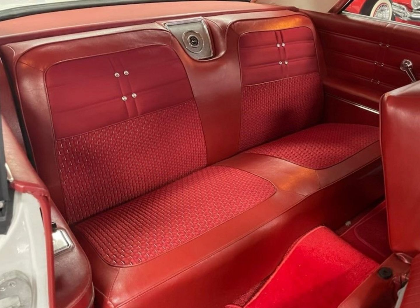 1969 CHEVROLET CAMARO 257