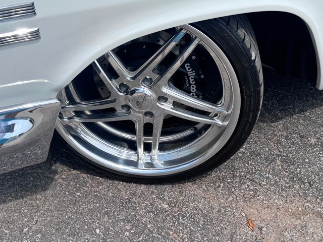 1963 Chevrolet Impala RestoMod | Valley Park, Missouri | VELOCITY PERFORMANCE GARAGE 1963 Chevrolet Impala RestoMod | Valley Park, Missouri | VELOCITY PERFORMANCE GARAGE