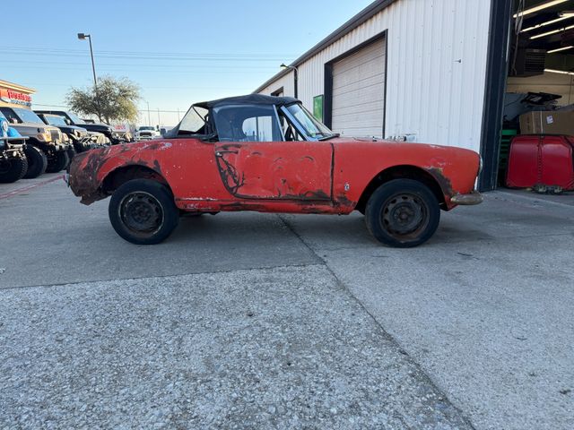 1964 Alfa Romeo Guilia  Spider