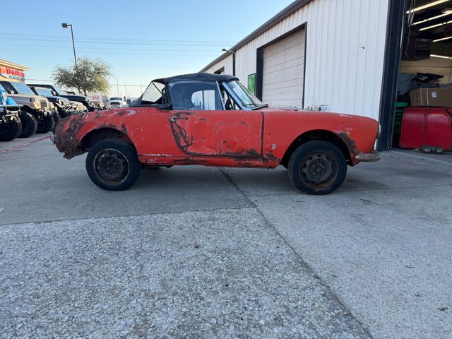 1964 Alfa Romeo Guilia  Spider