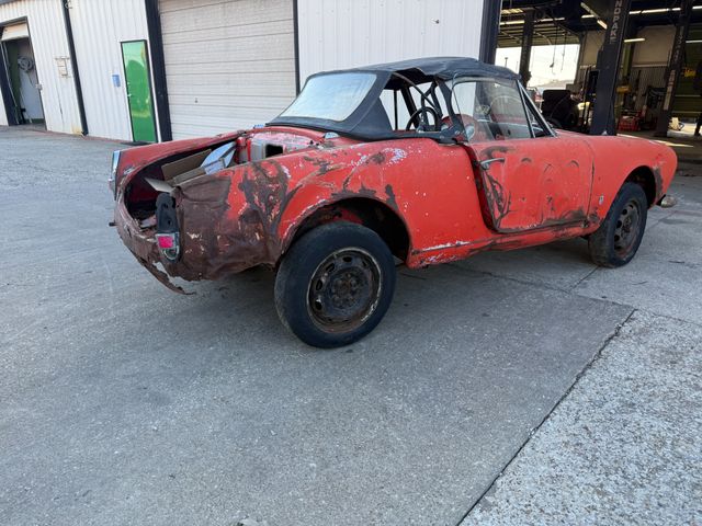 1964 Alfa Romeo Guilia  Spider