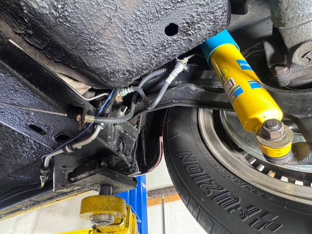 1965 Chevrolet CORVETTE 's Matching | Valley Park, Missouri | VELOCITY PERFORMANCE GARAGE 1965 Chevrolet CORVETTE 's Matching | Valley Park, Missouri | VELOCITY PERFORMANCE GARAGE