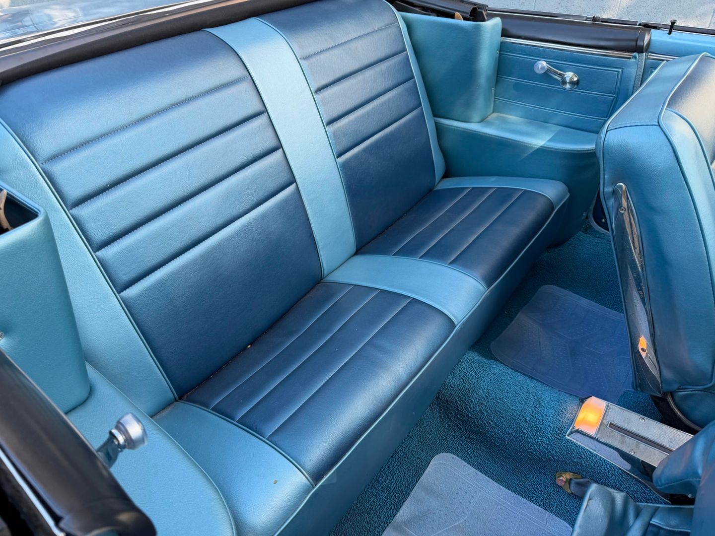 1933 FORD Vicky 338