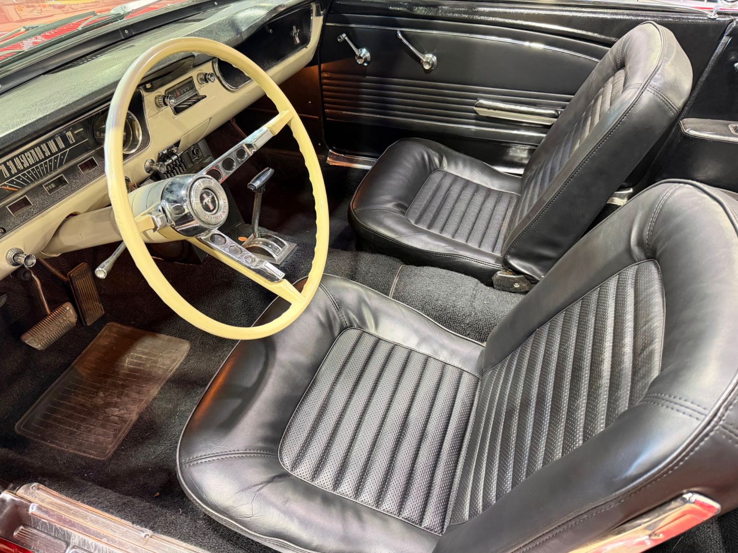1933 FORD Vicky 190