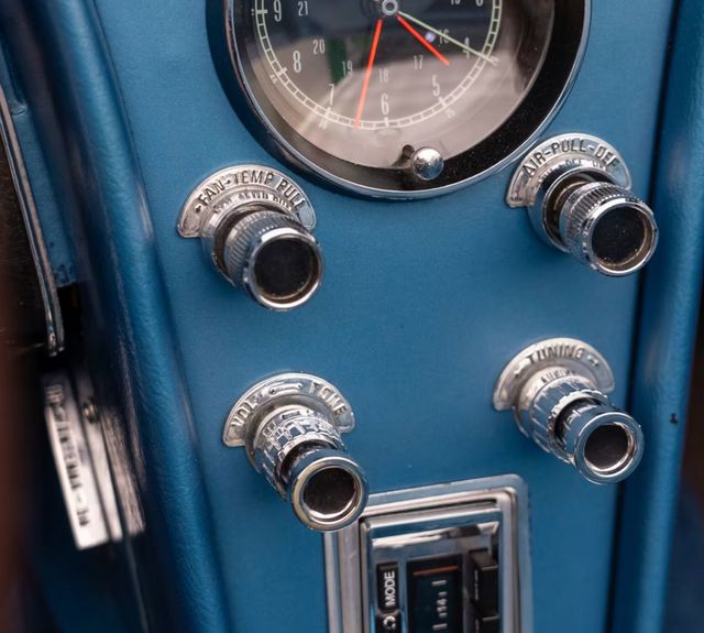 1966 Chevrolet Corvette 427 | Valley Park, Missouri | VELOCITY PERFORMANCE GARAGE