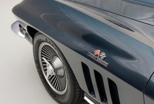 1966 Chevrolet Corvette 427 | Valley Park, Missouri | VELOCITY PERFORMANCE GARAGE 1966 Chevrolet Corvette 427 | Valley Park, Missouri | VELOCITY PERFORMANCE GARAGE