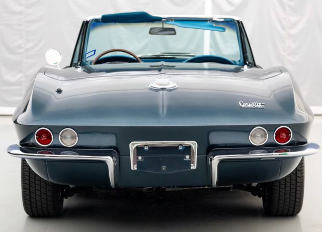 1966 Chevrolet Corvette 427 | Valley Park, Missouri | VELOCITY PERFORMANCE GARAGE 1966 Chevrolet Corvette 427 | Valley Park, Missouri | VELOCITY PERFORMANCE GARAGE