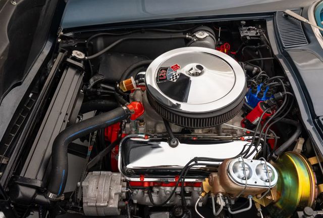 1966 Chevrolet Corvette 427 | Valley Park, Missouri | VELOCITY PERFORMANCE GARAGE 1966 Chevrolet Corvette 427 | Valley Park, Missouri | VELOCITY PERFORMANCE GARAGE