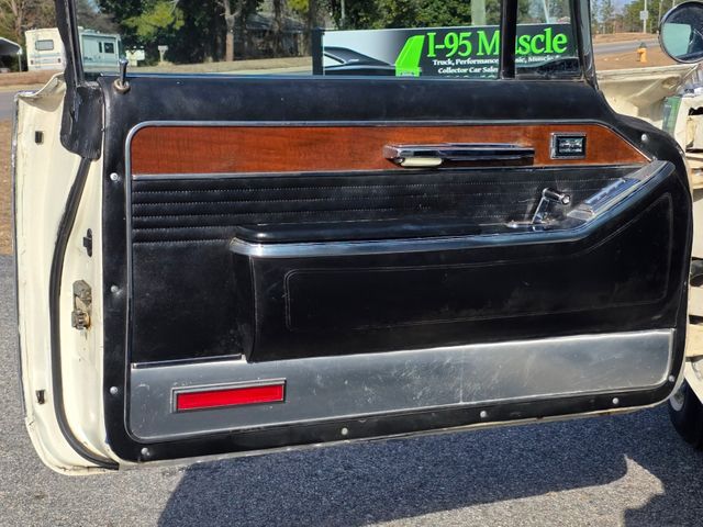 1966 Chysler Imperial Crown Hardtop