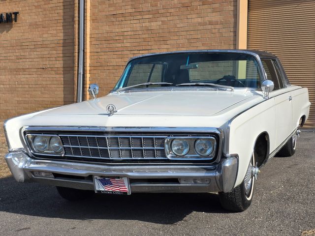 1966 Chysler Imperial Crown Hardtop