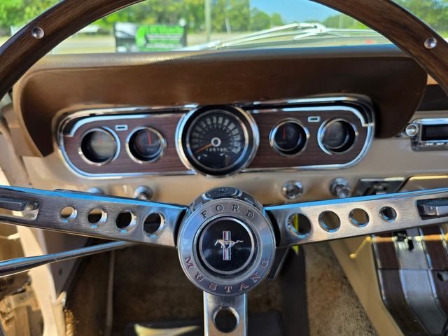 1966 Ford Mustang Hardtop Coupe 1966 Ford Mustang Hardtop Coupe