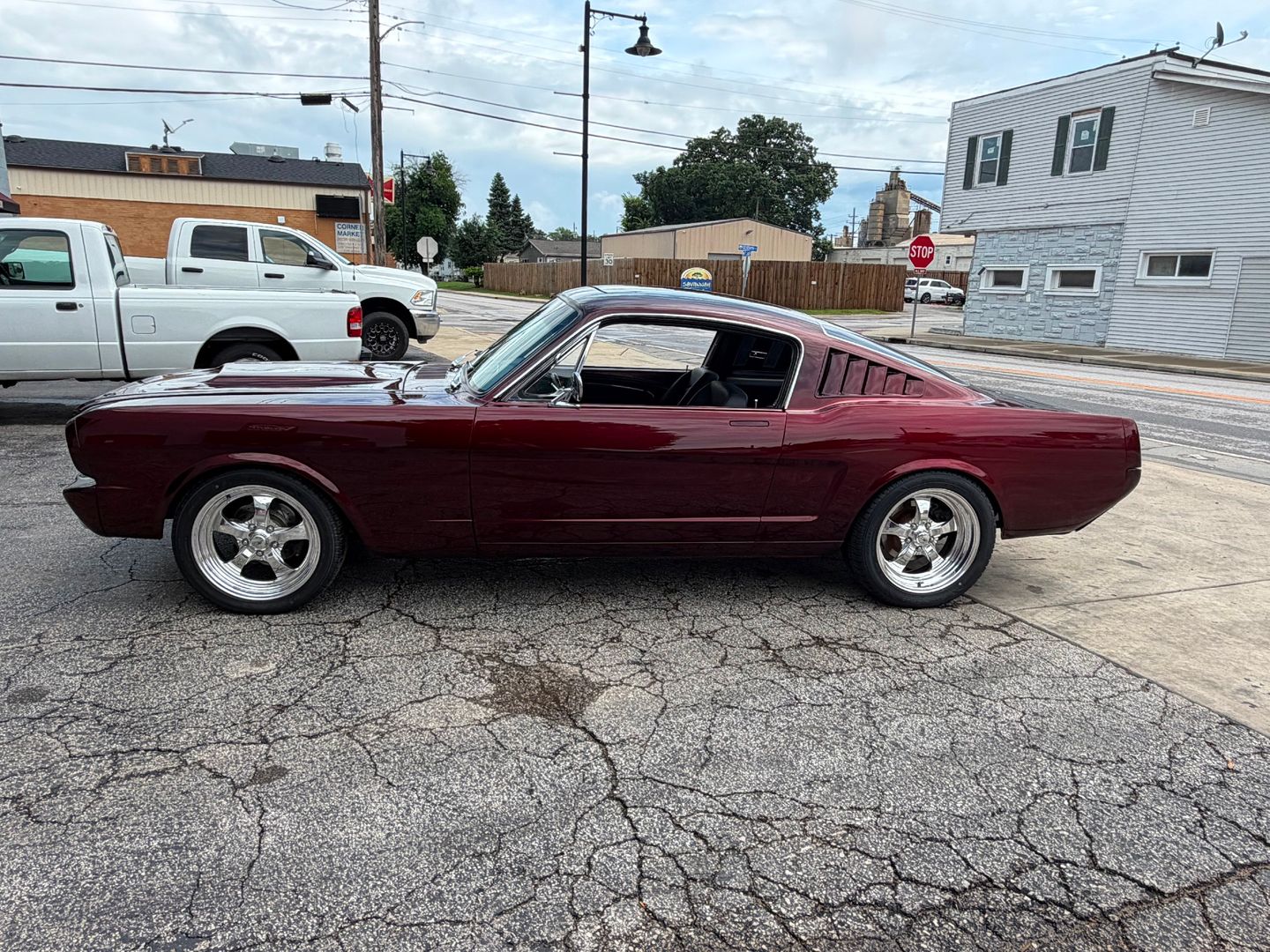 1966 ford mustang 33