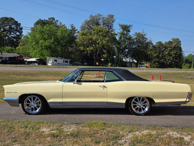1966 Pontiac Grand Prix Coupe 1966 Pontiac Grand Prix Coupe