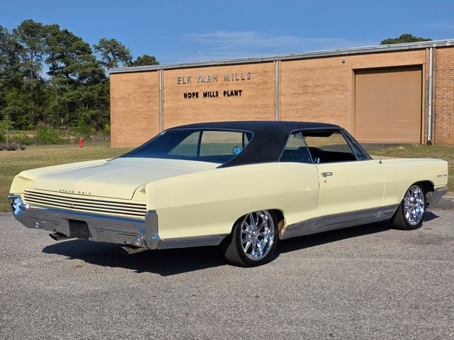 1966 Pontiac Grand Prix Coupe 1966 Pontiac Grand Prix Coupe