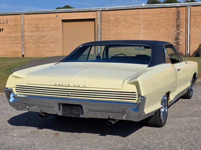 1966 Pontiac Grand Prix Coupe 1966 Pontiac Grand Prix Coupe