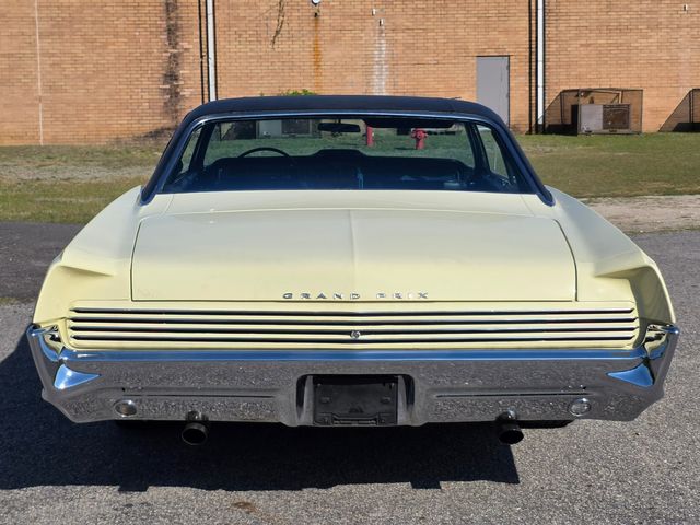 1966 Pontiac Grand Prix Coupe 1966 Pontiac Grand Prix Coupe
