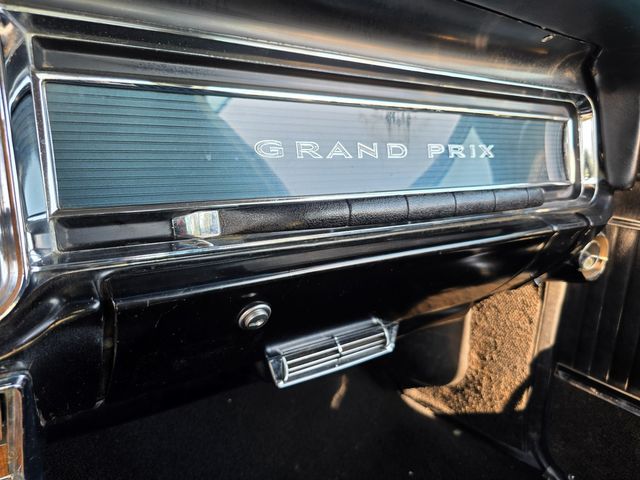 1966 Pontiac Grand Prix Coupe 1966 Pontiac Grand Prix Coupe