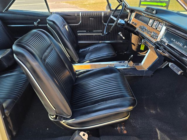 1966 Pontiac Grand Prix Coupe 1966 Pontiac Grand Prix Coupe