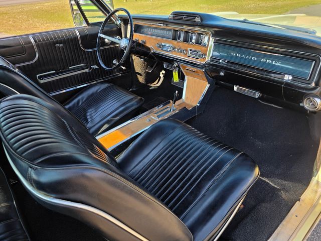 1966 Pontiac Grand Prix Coupe