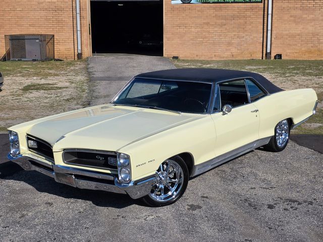 1966 Pontiac Grand Prix Coupe 1966 Pontiac Grand Prix Coupe