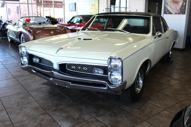 1967 Pontiac GTO Coupe | Granite City, Illinois | MasterCars Company Inc. 1967 Pontiac GTO Coupe | Granite City, Illinois | MasterCars Company Inc.