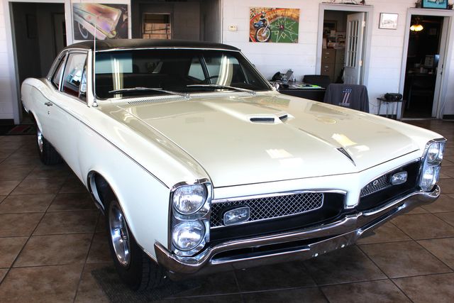 1967 Pontiac GTO Coupe | Granite City, Illinois | MasterCars Company Inc. 1967 Pontiac GTO Coupe | Granite City, Illinois | MasterCars Company Inc.