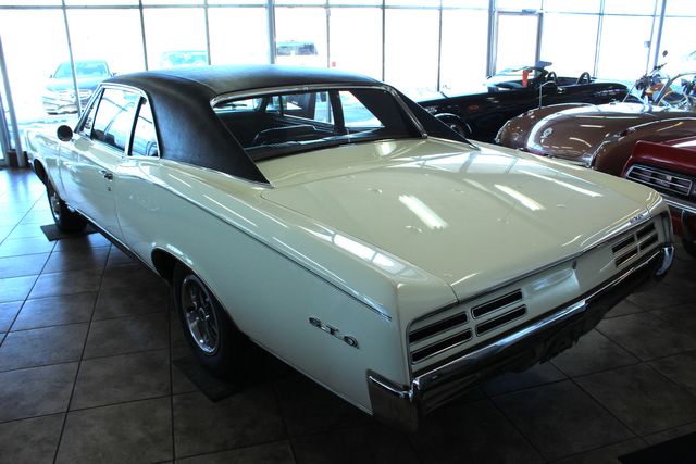 1967 Pontiac GTO Coupe | Granite City, Illinois | MasterCars Company Inc. 1967 Pontiac GTO Coupe | Granite City, Illinois | MasterCars Company Inc.