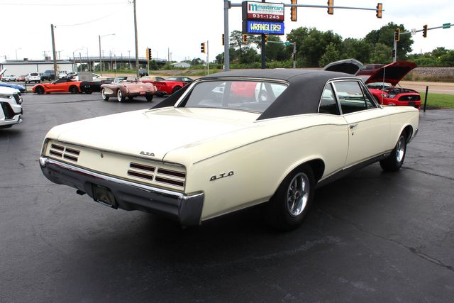 1967 Pontiac GTO Coupe | Granite City, Illinois | MasterCars Company Inc. 1967 Pontiac GTO Coupe | Granite City, Illinois | MasterCars Company Inc.
