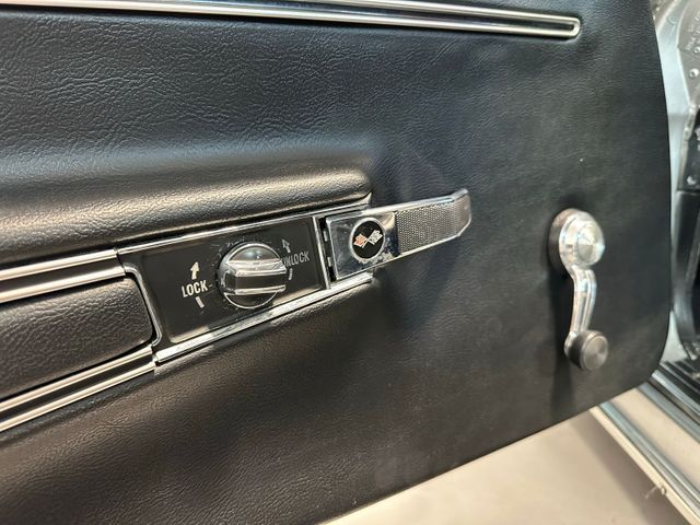 1968 Chevrolet Corvette Stingray 427 Big Block Numbers Matching | Irving, Texas | Hopper Motorplex 1968 Chevrolet Corvette Stingray 427 Big Block Numbers Matching | Irving, Texas | Hopper Motorplex