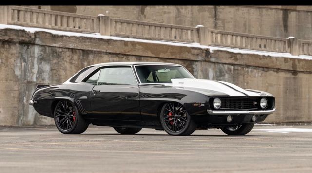 1969 Chevrolet Camaro Z/28 | Valley Park, Missouri | VELOCITY PERFORMANCE GARAGE