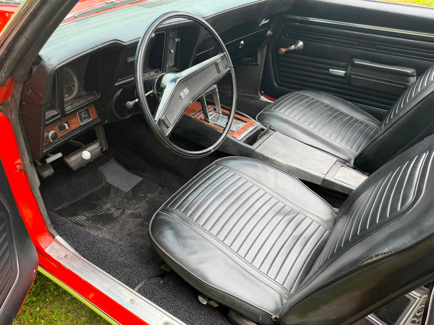 1969 CHEVROLET CAMARO 288