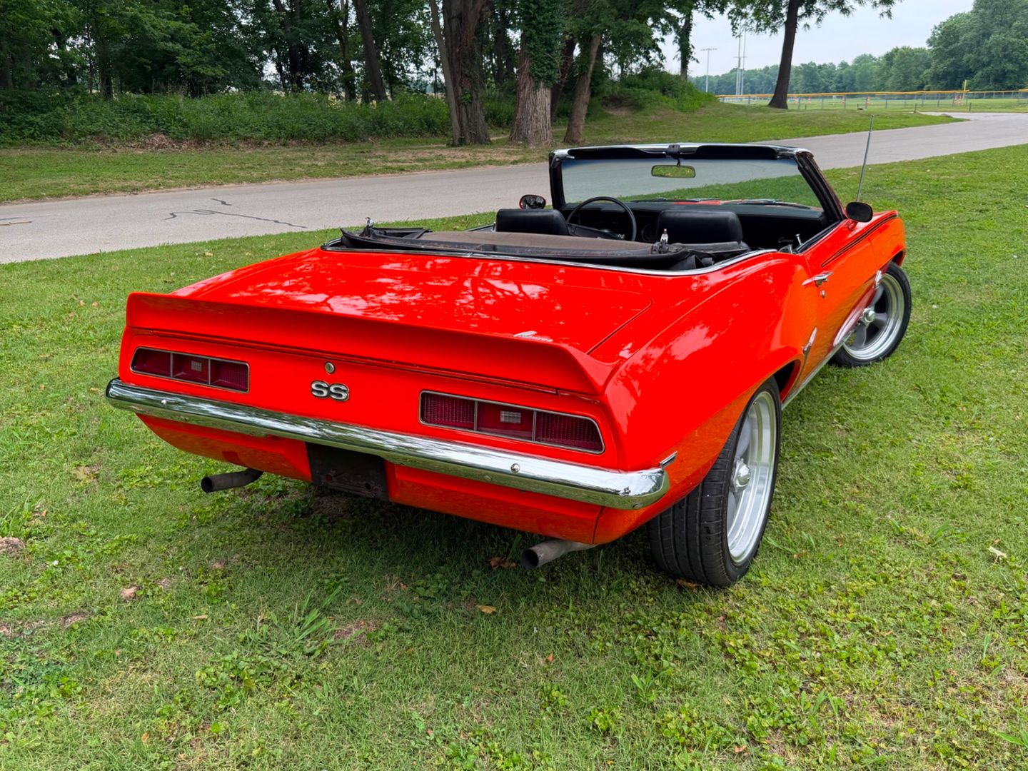 1969 CHEVROLET CAMARO 216