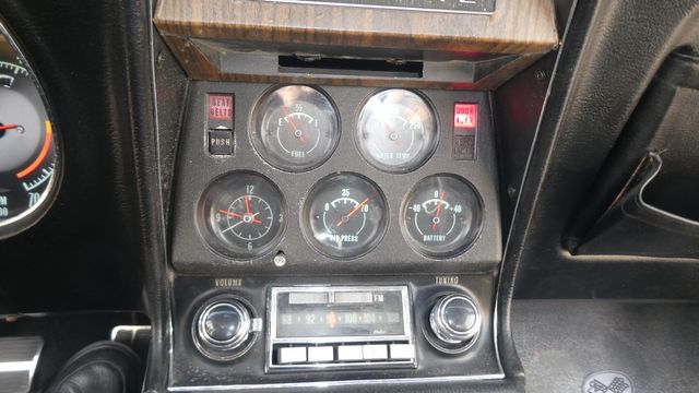 1969 CHEVROLET CORVETTE- LOW MILES 2 DR