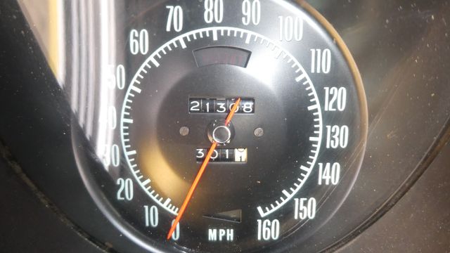 1969 CHEVROLET CORVETTE- LOW MILES 2 DR