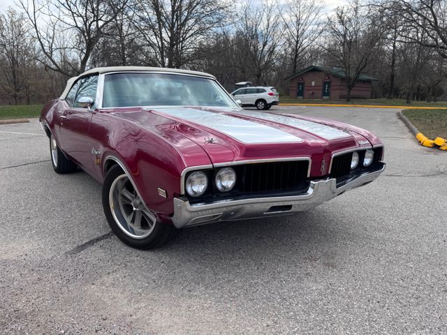 1969 Oldsmobile CUTLASS CUSTOM | Valley Park, Missouri | VELOCITY PERFORMANCE GARAGE 1969 Oldsmobile CUTLASS CUSTOM | Valley Park, Missouri | VELOCITY PERFORMANCE GARAGE