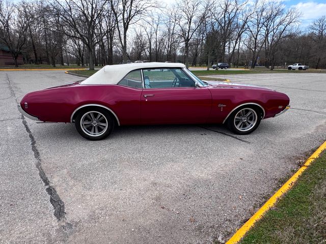 1969 Ooldsmobile CUTLASS CUSTOM | Valley Park, Missouri | VELOCITY PERFORMANCE GARAGE 1969 Ooldsmobile CUTLASS CUSTOM | Valley Park, Missouri | VELOCITY PERFORMANCE GARAGE