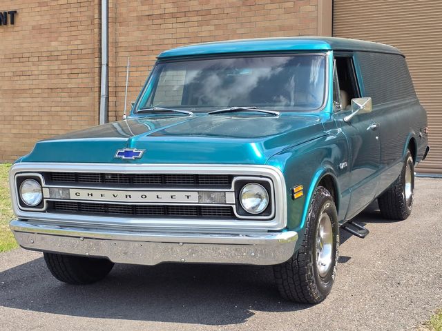 1970 Chevrolet C10 Panel Truck